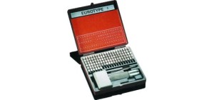 165 - zestaw czcionek Gravurem Eurotype 1 w pudełku, wys. znaku 5mm
